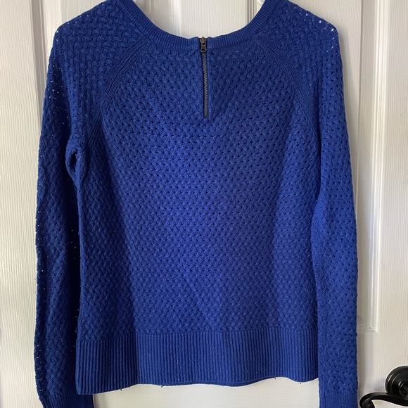 American Eagle Electric Blue Knit Sweater - Picture 2 of 4